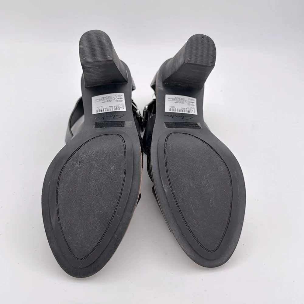Clarks - women’s Oriana Bess heeled sandals black genuine leather shoes size 6.5